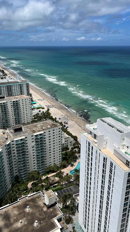 Lyfe Oceanview Resort Luxury 2 Bedroom Unit Hollywood Exterior foto